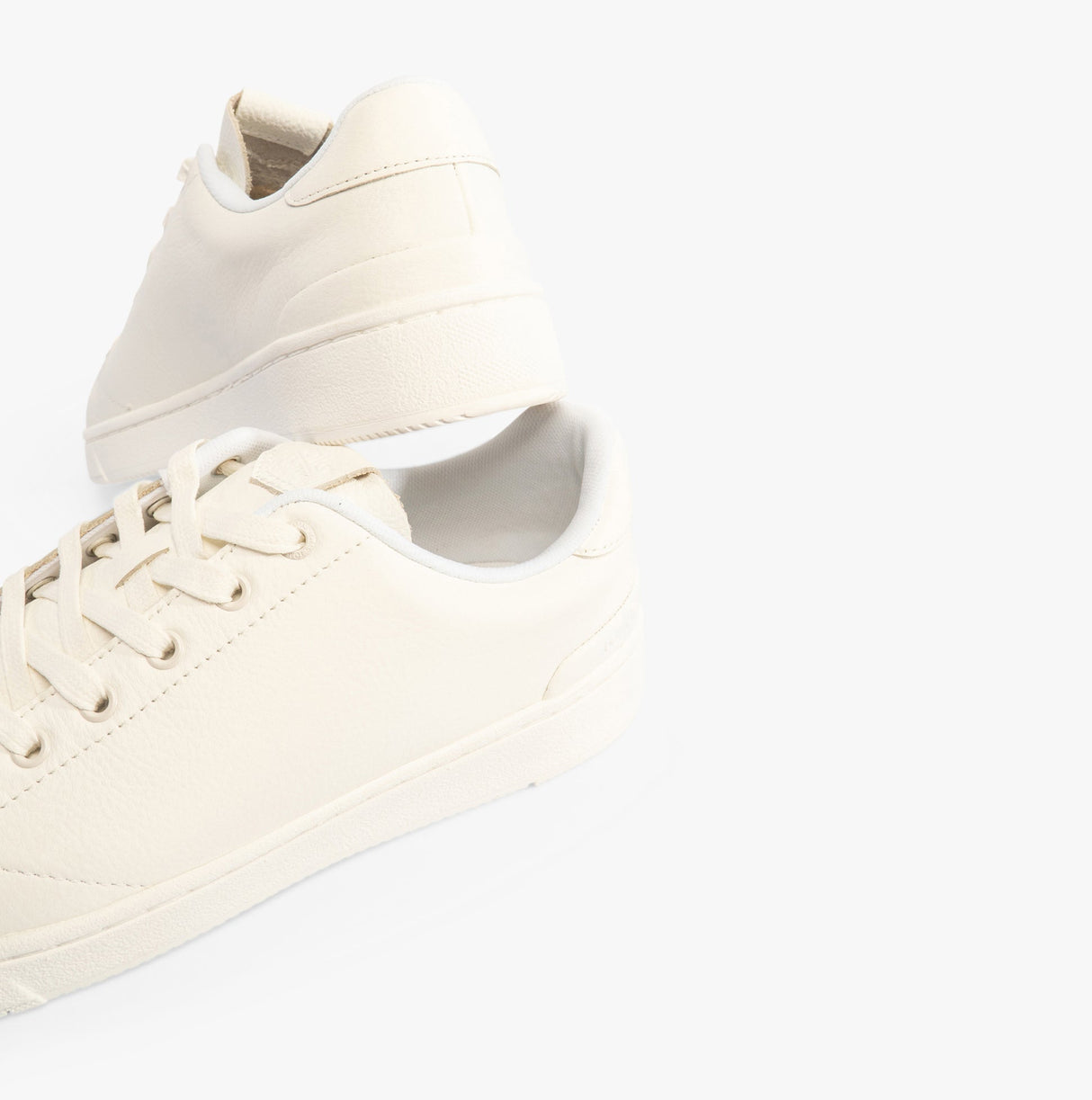 TOMS TRVL LITE 2.0 LOW Mens Trainers White