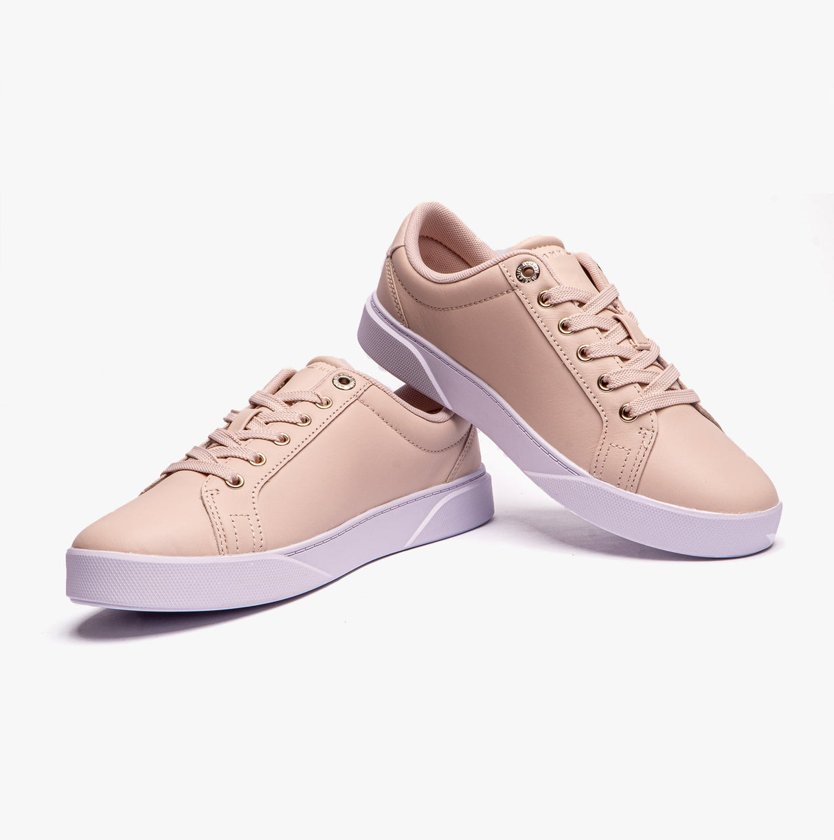 Tommy Hilfiger GOLDEN COURT Womens Trainers Cashmere Creme