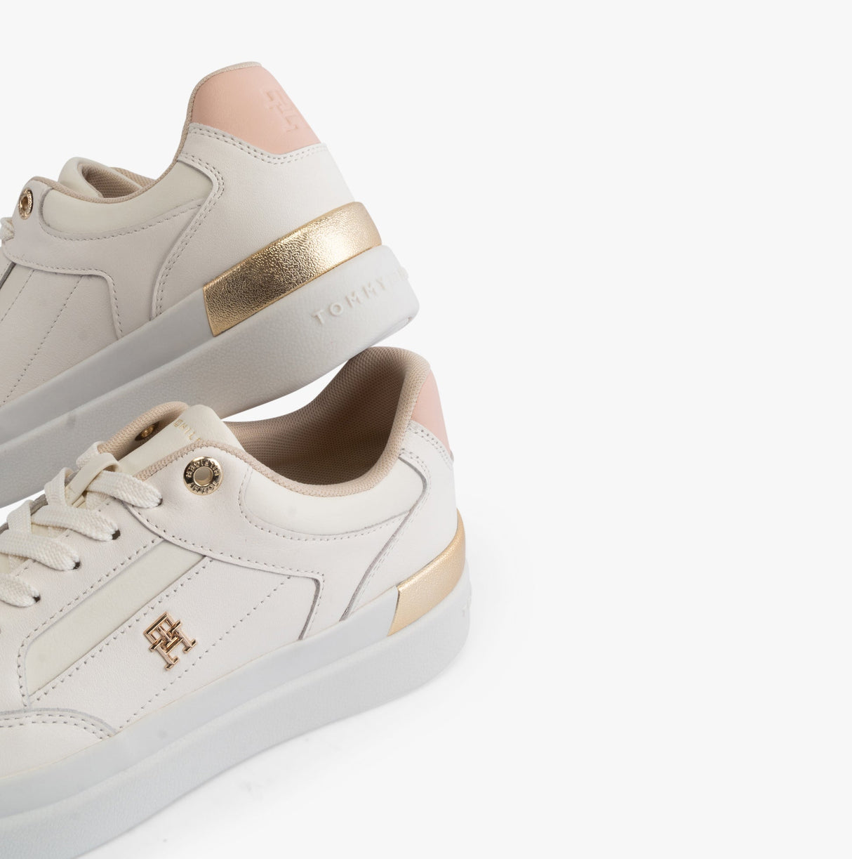 Tommy Hilfiger MONOGRAM METALLIC LEATHER  Womens Court Trainers Ancient White