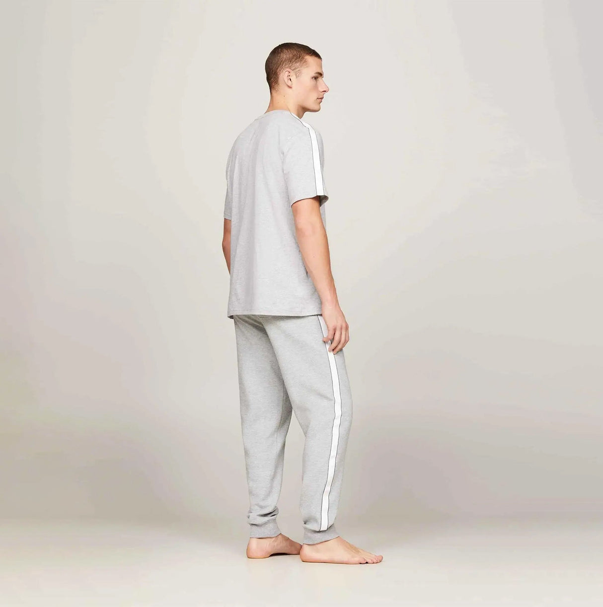 Tommy Hilfiger TEE LOGO Mens Light Grey Ht