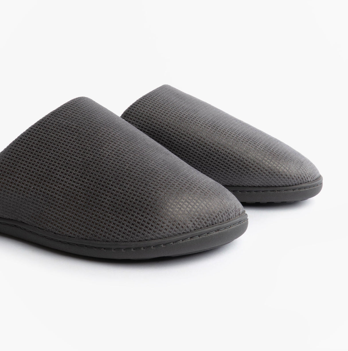 Totes Isotoner SQUARE PATTERNED SMART MULE Mens Mule Slippers Grey