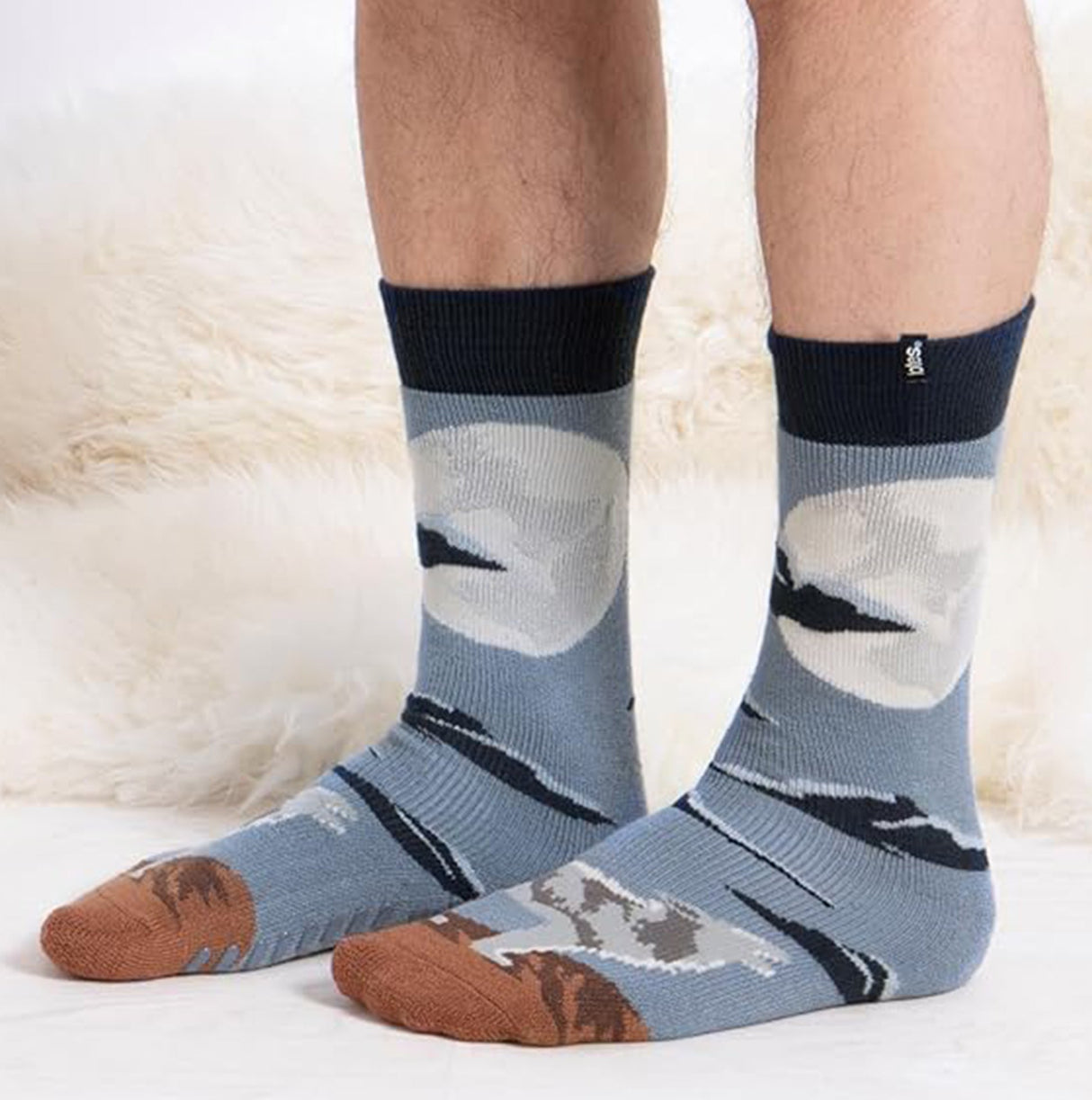 Totes Toasties ORIGINAL NOVELTY SLIPPER SOCKS Mens Socks Wolf