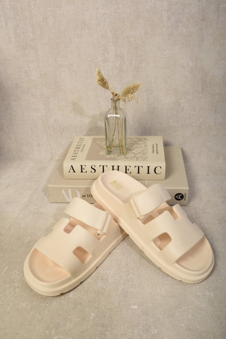 Cut Out Open Toe Strappy Sandals-4