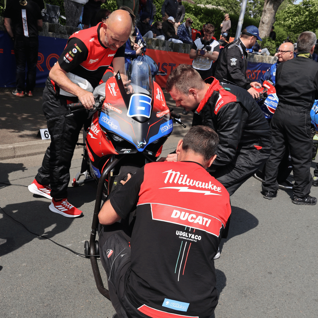 Milwaukee Tools® x DUCATI® Team-Wear Tee