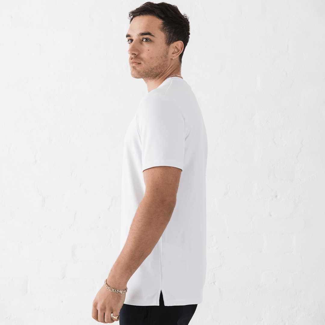 FRESH FEEL SLIM T-SHIRT
